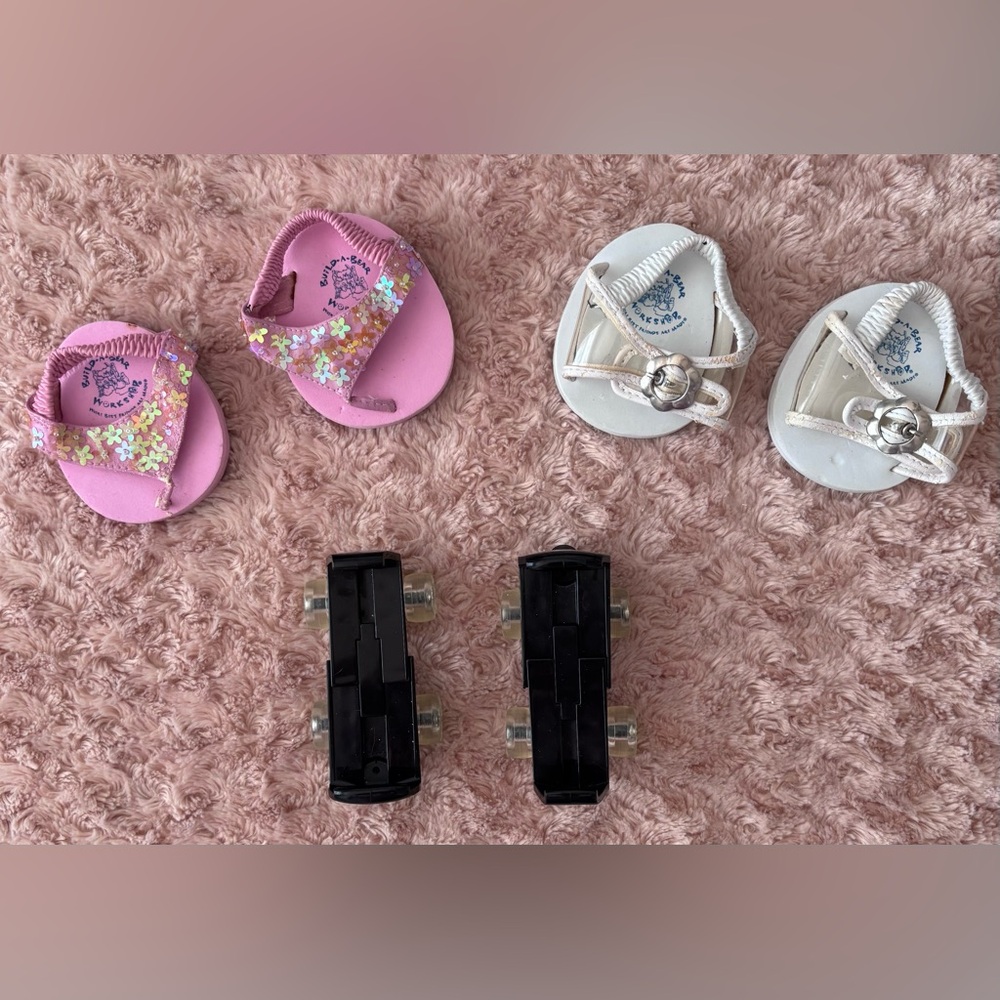 Build-A-Bear Shoes (Lot of 3) Girls (2)Pairs of Sandals (1)Pair of Roller Skates